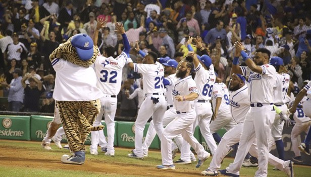 Licey deja en el terreno a Aguilas